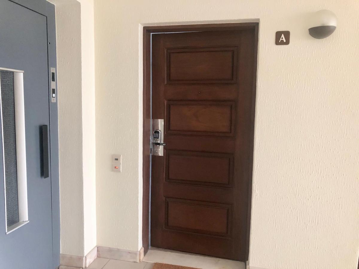 Blue River - Rua Dr Pita - Rooms Near Jardim Magnolia Φουνκάλ Εξωτερικό φωτογραφία